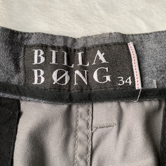 Billabong Shorts - Picture 5 of 7
